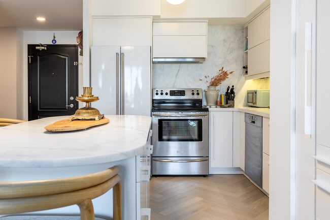 Photo - 20 Collier St