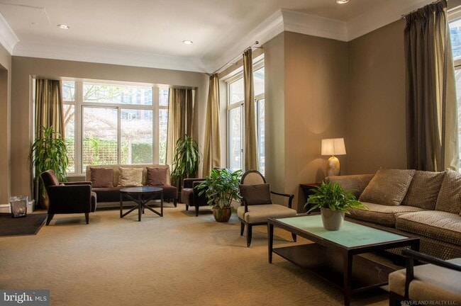 Photo - 851 N Glebe Rd Unit 510