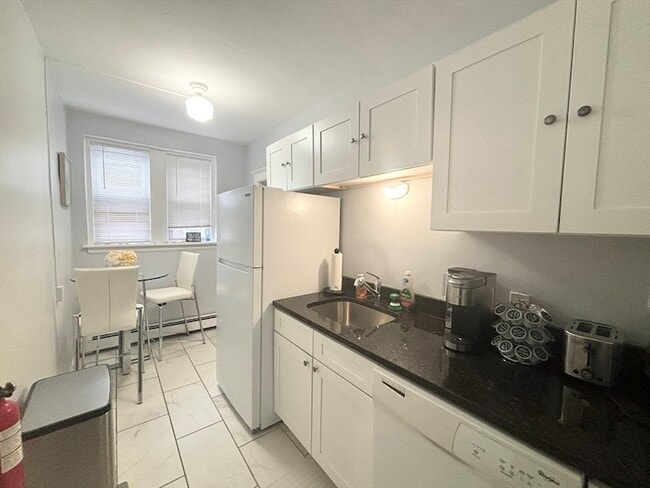 Photo - 15 Ives St Unit 28