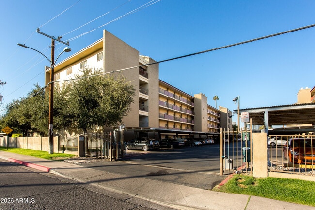 Photo - 353 E Thomas Rd Unit C501