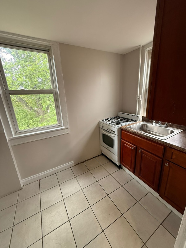 Building Photo - 424 E Jersey St Rental