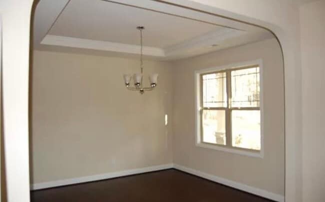 Photo - Spacious 4-Bedroom Home with Bonus Room in...