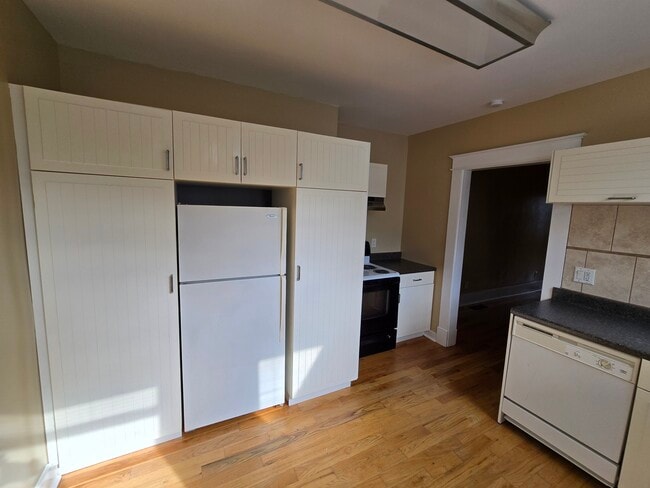 Photo - 3 Lehrman Way Unit 2