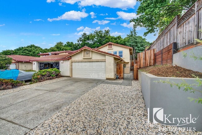 Photo - 407 Jordan St