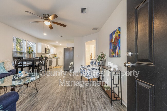 Photo - 530 Mississippi St Unit #D