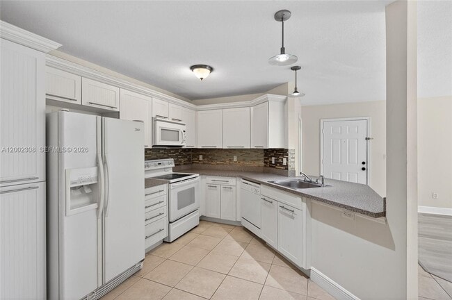 Photo - 4025 W McNab Rd Unidad E109