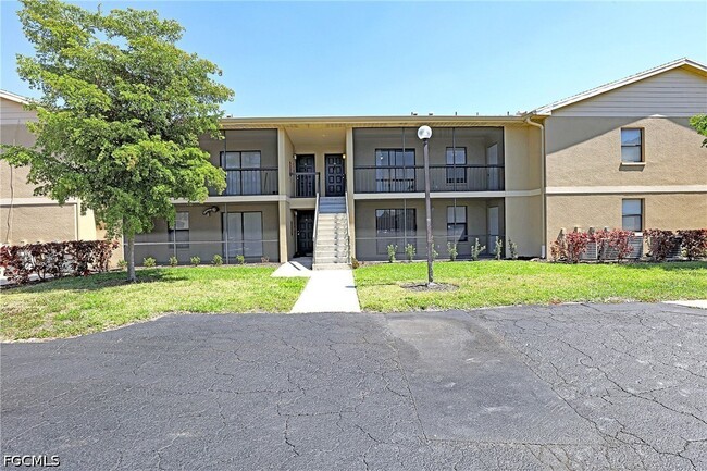 Building Photo - 5311 Summerlin Rd Unit 1112