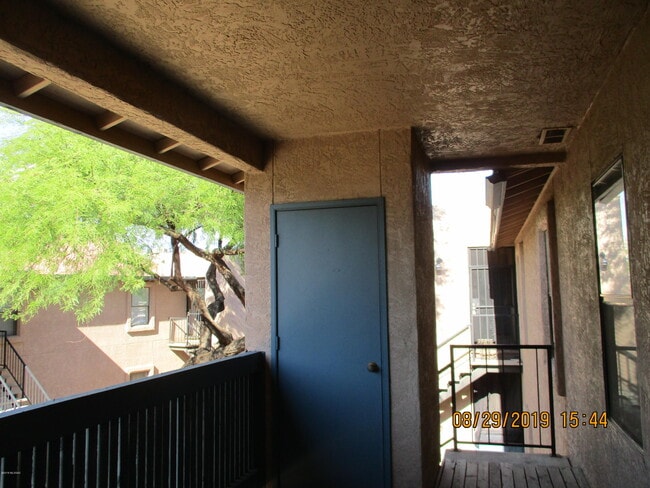 Building Photo - 8080 E Speedway Blvd Unit 206