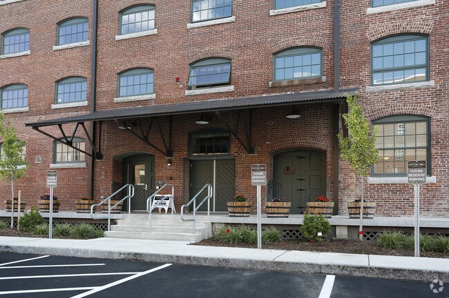 The Apartments at Cotton Mill