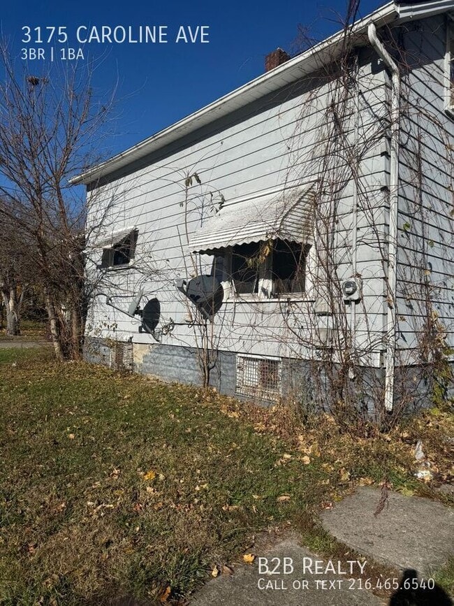 Photo - 3175 Caroline Ave