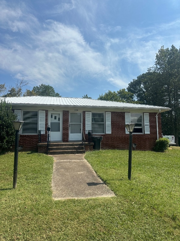 Building Photo - 310 Theta Pike