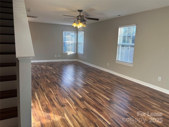 Photo - 14104 Bernardy Ln