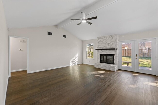 Photo - 903 E Logan St