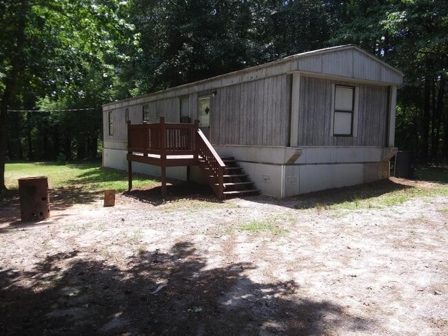 Building Photo - 45 Oak View Dr