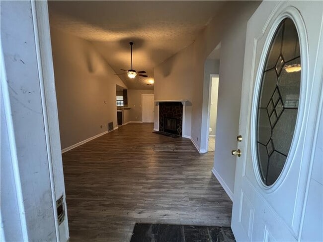 Photo - 2580 Teakwood Ln Unit B