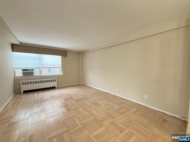 Photo - 1450 Palisade Ave Unit 6E