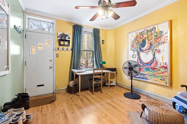 Photo - 3229 Almond St