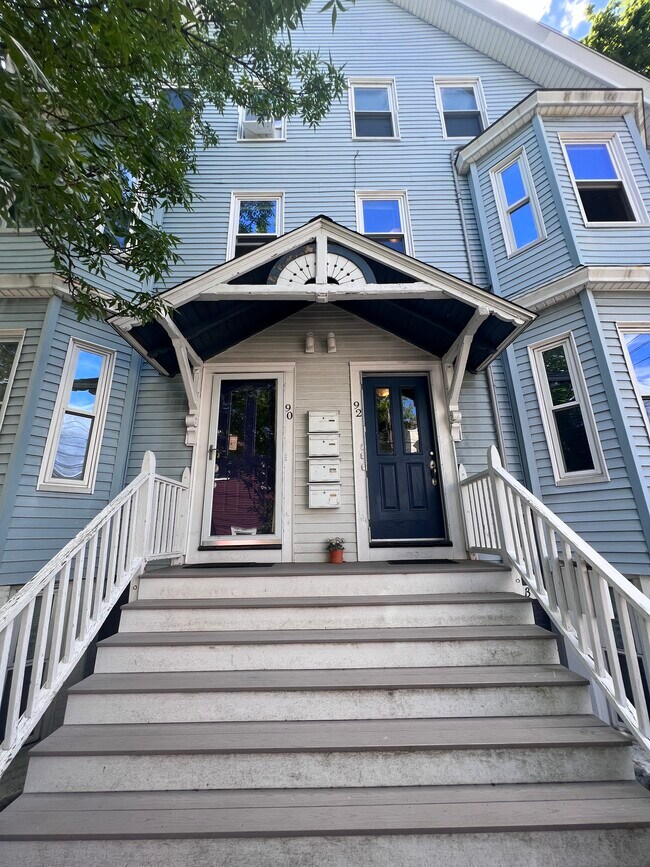 Photo - 92 Pleasant St Condo Unit 3
