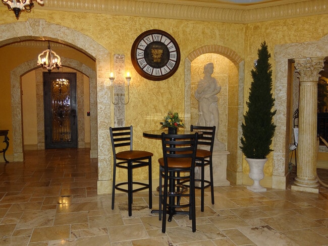 Photo - Grande Palazzo