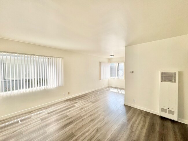 636 Aerick St Unit 2