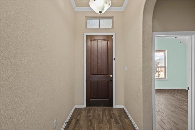 Photo - 2104 Skysail Ln