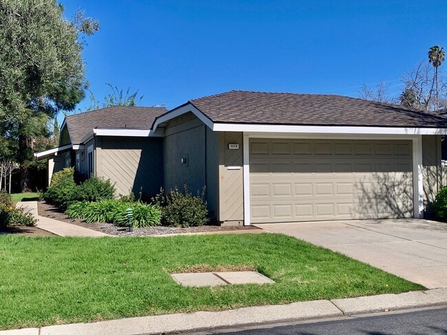 Building Photo - Rare Single-Story Townhome in Gated Sunrise Almaden Community
