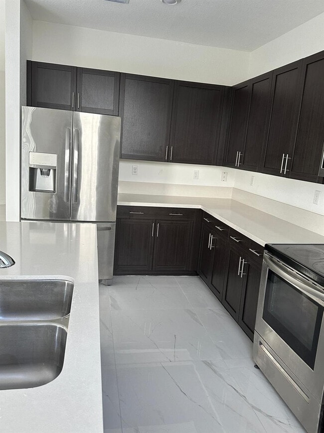 Photo - 185 SW 185th Way