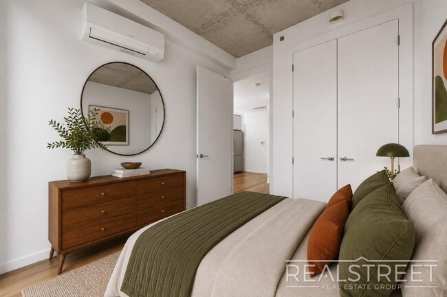 Photo - LUXURY 1 BED IN AMENITY PACKED BUILDING IN BUSHWICK Unit N-4G