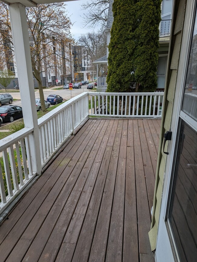 Photo - 2411 N Cramer St Unidad 2411 N Cramer St