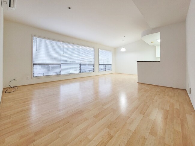 Photo - Rarely Available 2BR / 2.5Bath / 2 Parking Carport with 2 Storage Lockers at Nuuanu Streamside!
