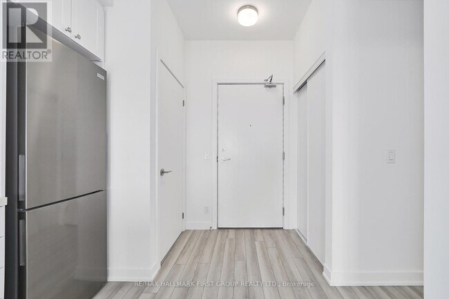 Photo - 51 Clarington Blvd Unit 1017