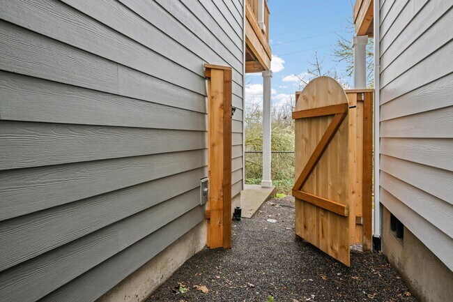 Photo - 6637 NW Lolo Ter Unit 6637 Lolo Ter.