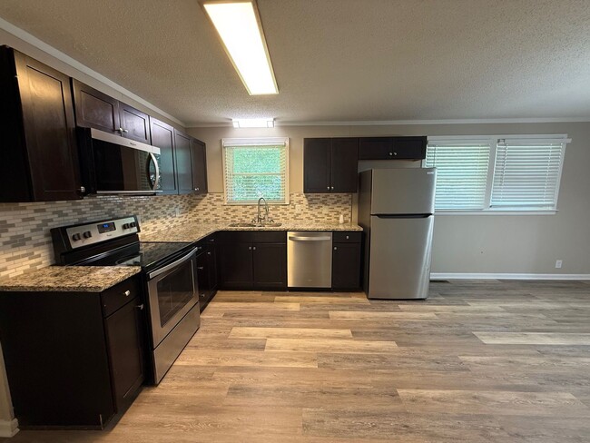 Photo - Recently Renovated Three Bedroom in Gallatin