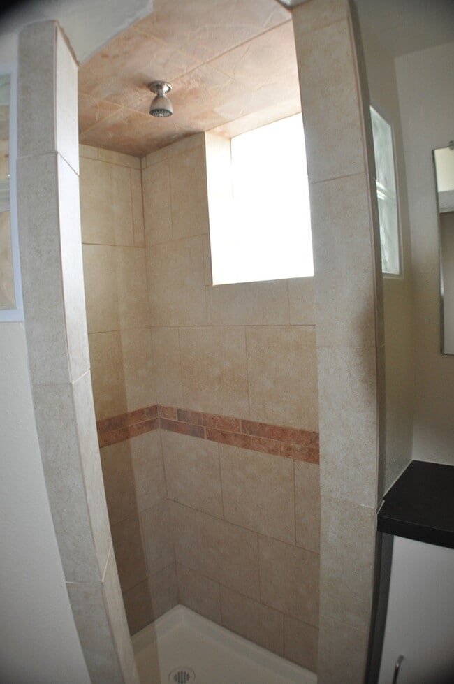 Photo - Beautiful 4 bedroom home