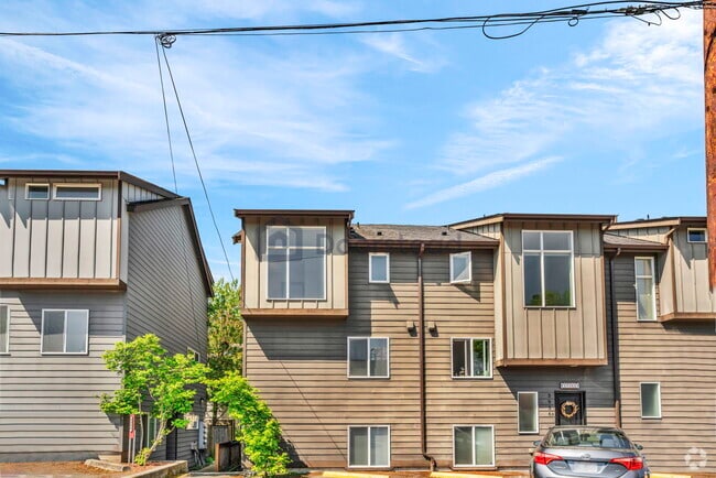 Building Photo - 3936 14th Ave S Unit Apt C