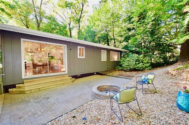 3479 Allen Dr