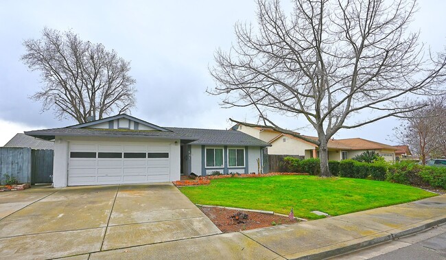 $3450 / 3 BR 2 BTH CHARMING LIVERMORE SING... - $3450 / 3 BR 2 BTH CHARMING LIVERMORE SING... House