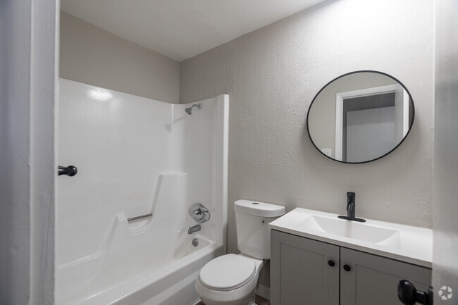 Bathroom - 1BD/1BA