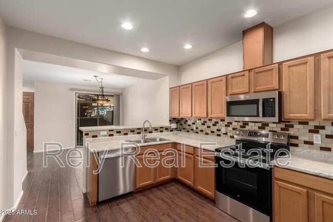Photo - 1225 N 36th St Unidad 1013
