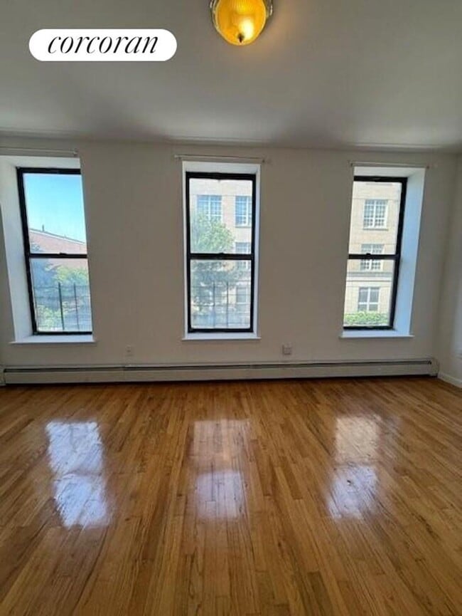 Photo - 623 Baltic St