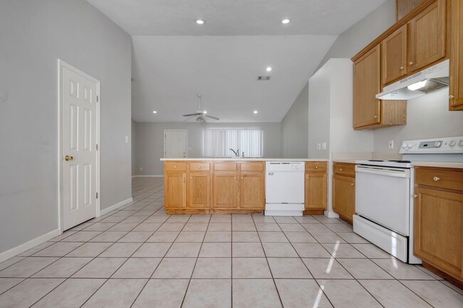 Photo - 712 W Brevard St