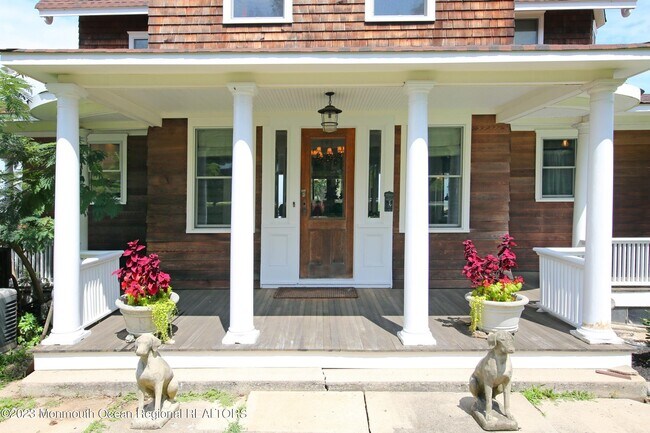 Photo - 52 Navesink Ave