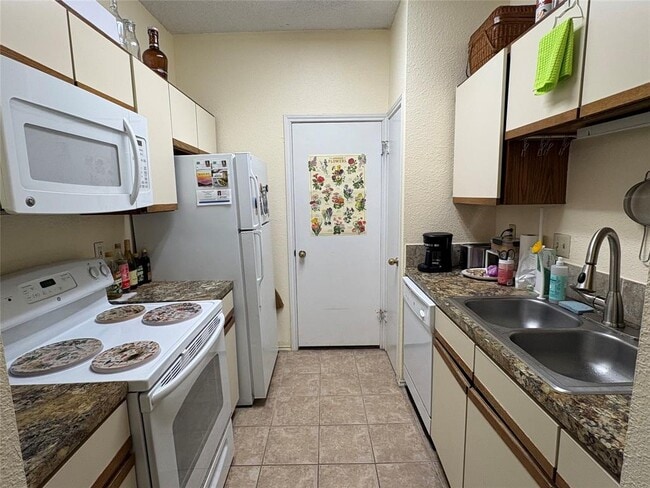 Photo - 2804 Rio Grande St Unit 306