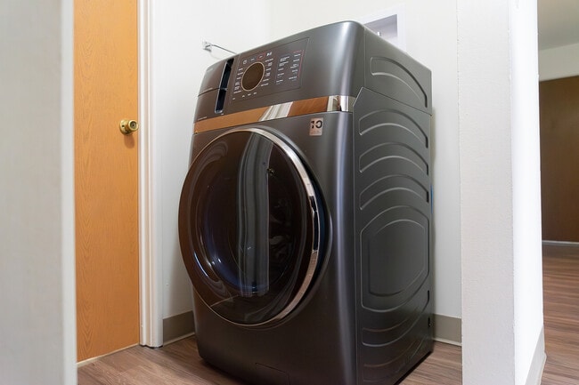 Prestwicke - Laundry