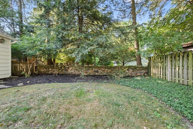 Photo - 181 Amazon Pl Unidad 181 Amazon