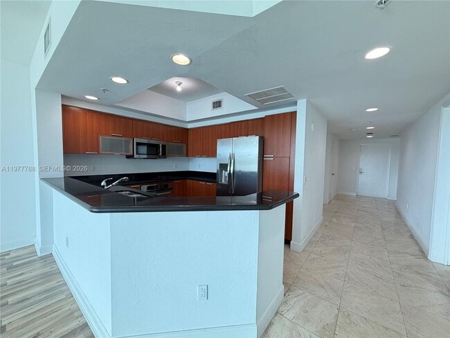 Photo - 15051 Royal Oaks Ln