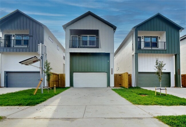 Building Photo - 12262 Kirkgard Dr Rental