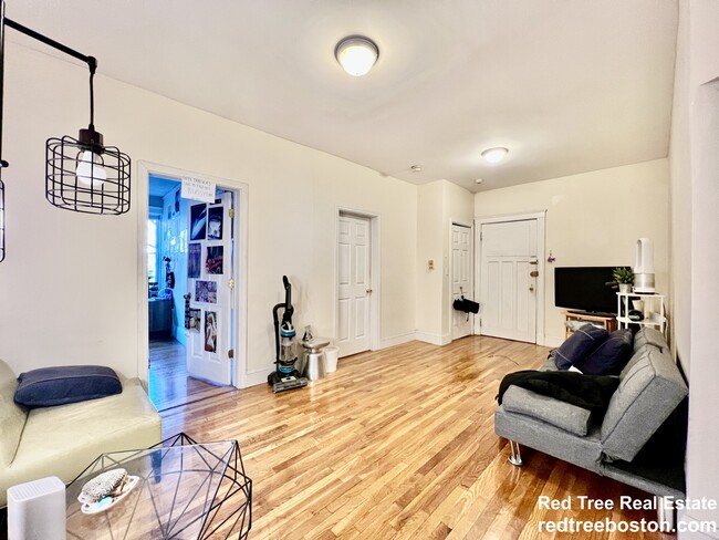 Photo - 60 Egmont St