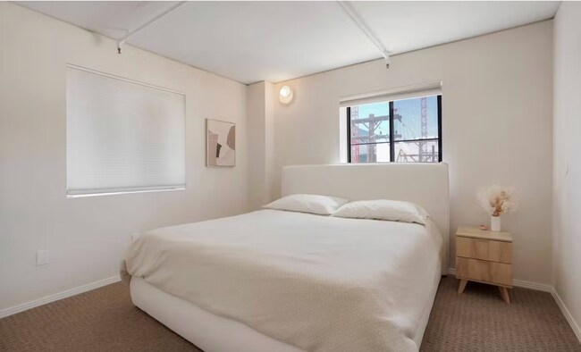 Photo - 930 Acoma St Unidad 211