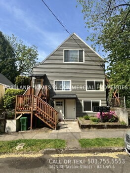 Photo - 3625 SE Taylor St Apartment Unit 4  4